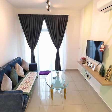 A1403 Jb City Sks Habitat Larkin 2Br 6Pax 100Mbps Netflix!! By Stay Johor Bahru Eksteriør bilde