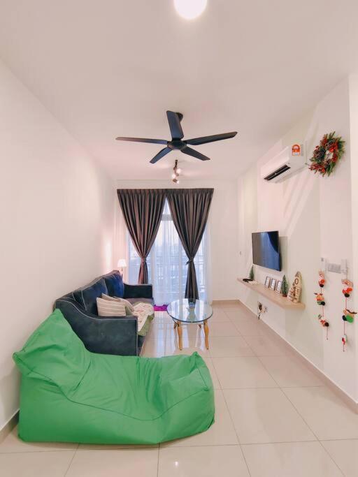 A1403 Jb City Sks Habitat Larkin 2Br 6Pax 100Mbps Netflix!! By Stay Johor Bahru Eksteriør bilde