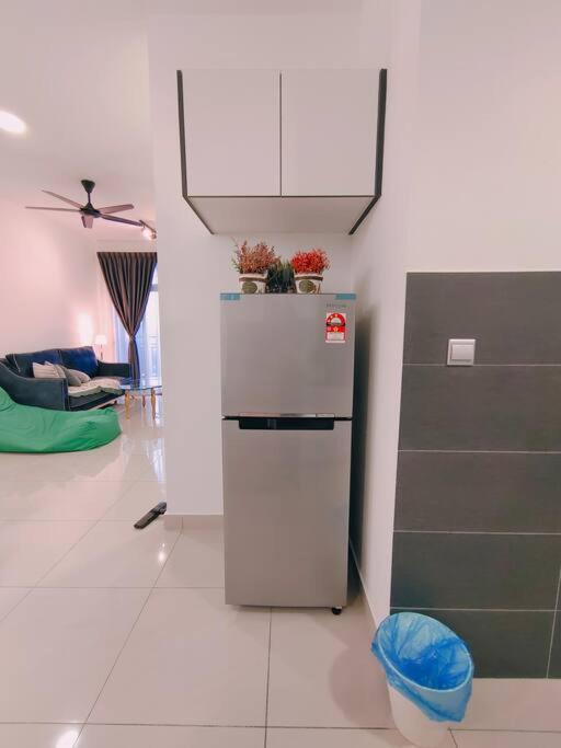 A1403 Jb City Sks Habitat Larkin 2Br 6Pax 100Mbps Netflix!! By Stay Johor Bahru Eksteriør bilde